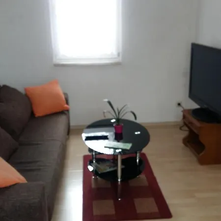 Guest house Am Piko-platz 3*